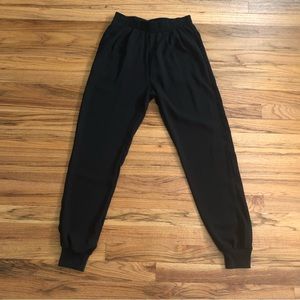 Never worn Rehab joggers black pants size small